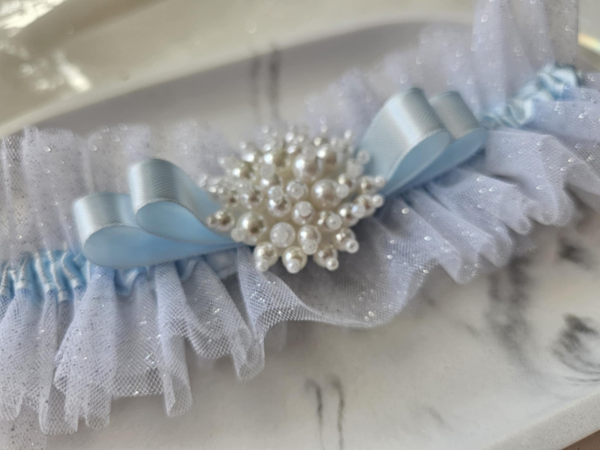 Podwiązka z perłami